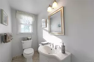 8 Jennifer Dr, New City, NY 10956 - Photo 9