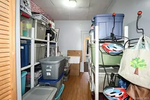 60-64 54th Pl, Maspeth, NY 11378 - Photo 29