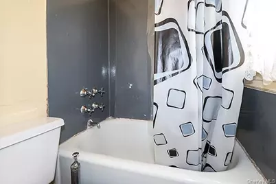 60-64 54th Place, Maspeth, NY 11378 - Photo 35