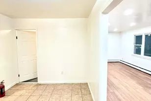 147-17 N Conduit Ave, Jamaica, NY 11436 - Photo 7