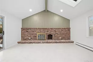 4 Julie Ln, Selden, NY 11784 - Photo 13