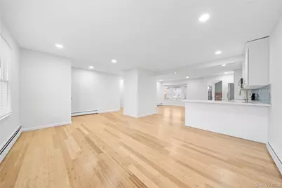 4 Julie Lane, Selden, NY 11784 - Photo 9