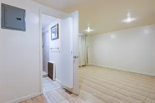 25 Burns St, Forest Hills, NY 11375 - Photo 13