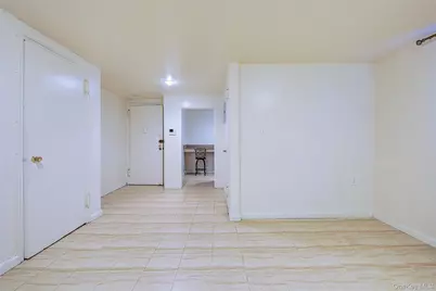 25 Burns Street #1A, Forest Hills, NY 11375 - Photo 3