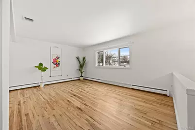 12 Ross Avenue, Melville, NY 11747 - Photo 3