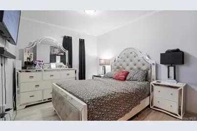 13421 233rd Street, Rosedale, NY 11422 - Photo 7