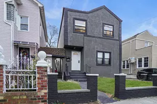 134-21 233rd St, Rosedale, NY 11422 - Photo 3