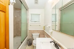 97A Ocean Ave, Bay Shore, NY 11706 - Photo 11