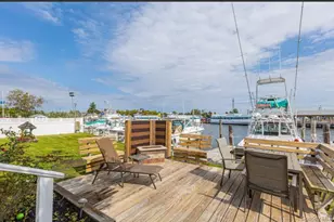 97A Ocean Ave, Bay Shore, NY 11706 - Photo 13