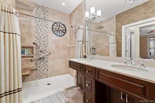 365 Trotting Ln, Westbury, NY 11590 - Photo 25