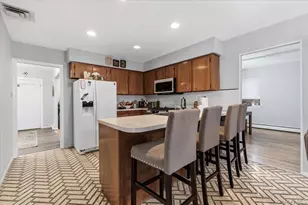 29 Joyce Ln, Woodbury, NY 11797 - Photo 11