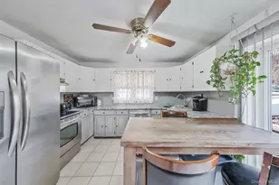 287 Central Ave, Bohemia, NY 11716 - Photo 21