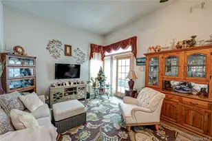 408 Leisure Dr, Ridge, NY 11961 - Photo 5