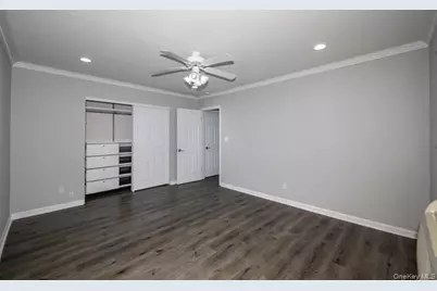 100 Friendly Court Avenue #L073, Babylon, NY 11704 - Photo 5