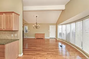 122 Miller Rd, Hicksville, NY 11801 - Photo 7