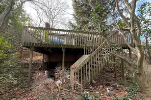 33 Roxbury St, Huntington Station, NY 11746 - Photo 5