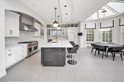 6 Westmoreland Place, Douglaston, NY 11363 - Photo 11