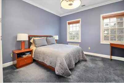 6 Westmoreland Place, Douglaston, NY 11363 - Photo 19