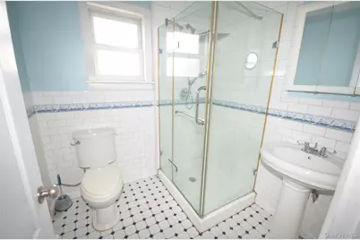 138 Beach Avenue, Bellmore, NY 11710 - Photo 11