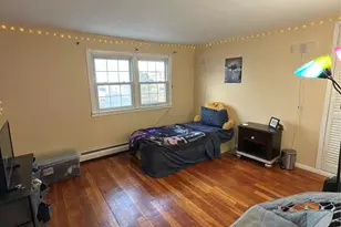 152 Gracie Dr, North Babylon, NY 11703 - Photo 11