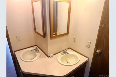 63 Tanglewood Road, Hopewell Junction, NY 12533 - Photo 21