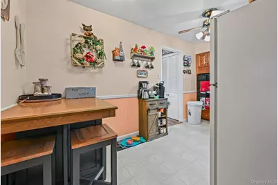 149 Crestwood Boulevard, Farmingdale, NY 11735 - Photo 11