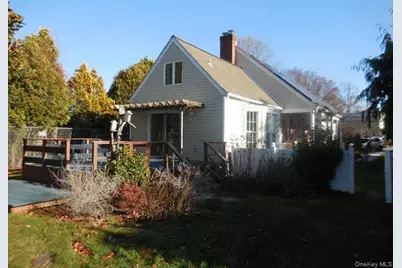 42 Handsome Avenue, Sayville, NY 11782 - Photo 7