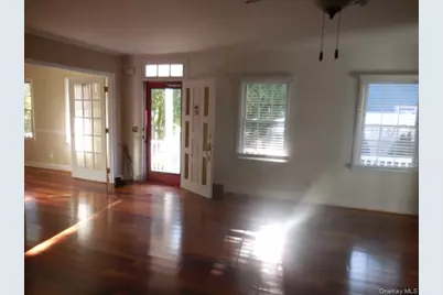 42 Handsome Avenue, Sayville, NY 11782 - Photo 13