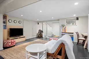 400 Manor Ridge Rd, Pelham, NY 10803 - Photo 33