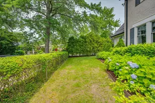 400 Manor Ridge Rd, Pelham, NY 10803 - Photo 35