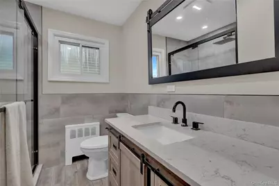 199 August Road, North Babylon, NY 11703 - Photo 15