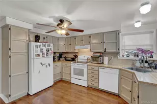 199 August Rd, North Babylon, NY 11703 - Photo 23