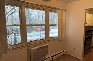 58 Parkside Dr, Suffern, NY 10901 - Photo 5