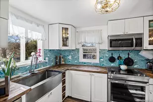 50 Poseidon Rd, Rocky Point, NY 11778 - Photo 11