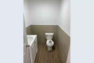 104-06 Jamaica Avenue #1st Fl, Richmond Hill, NY 11418 - Photo 7