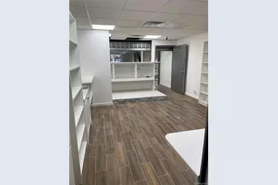 104-06 Jamaica Avenue #1st Fl, Richmond Hill, NY 11418 - Photo 3