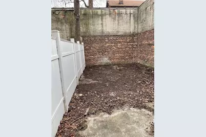 104-06 Jamaica Avenue #1st Fl, Richmond Hill, NY 11418 - Photo 9