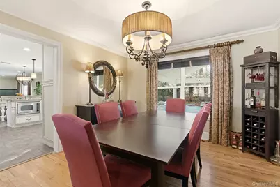 22 Knott Drive, Glen Cove, NY 11542 - Photo 13