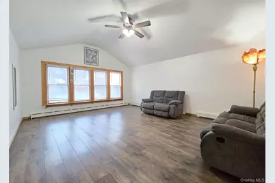 27 Forest Trail, Ridge, NY 11961 - Photo 13