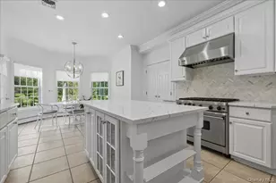 5 Morgan Ln, Locust Valley, NY 11560 - Photo 11