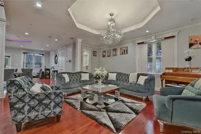 19319 109th Road, Saint Albans, NY 11412 - Photo 7