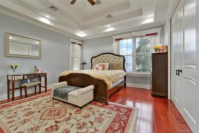 19319 109th Road, Saint Albans, NY 11412 - Photo 17