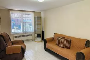 62-27 69th Ln, Middle Village, NY 11379 - Photo 5