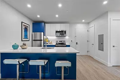 40 Westchester Place #501, New Rochelle, NY 10801 - Photo 1