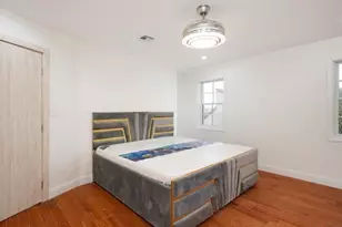 1247 Ixworth Rd, Valley Stream, NY 11580 - Photo 17