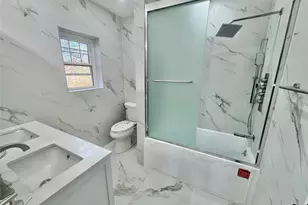 32 Berkshire Rd, Great Neck, NY 11023 - Photo 19