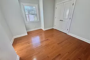 32 Berkshire Rd, Great Neck, NY 11023 - Photo 21