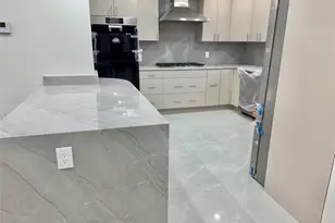 32 Berkshire Rd, Great Neck, NY 11023 - Photo 27