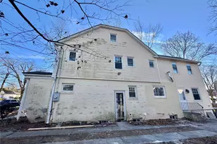 32 Berkshire Rd, Great Neck, NY 11023 - Photo 13