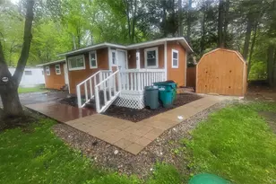 6 Blue Jay Ln, Hyde Park, NY 12538 - Photo 3